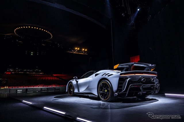 フェラーリ SF90 XX ストラダーレ