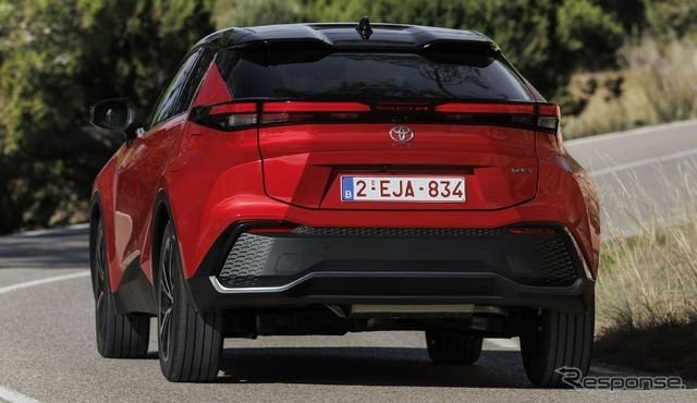 トヨタ C-HR 新型（欧州仕様）