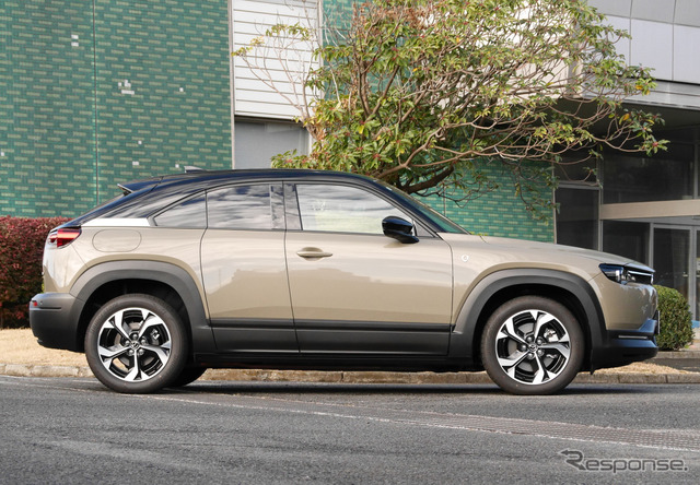 マツダ MX-30 ロータリーEV