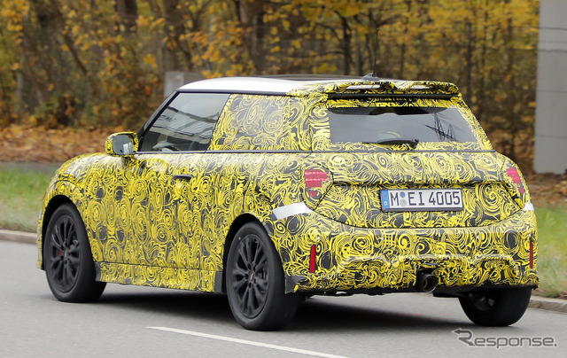MINI 3ドアハッチバック JCW プロトタイプ（スクープ写真）
