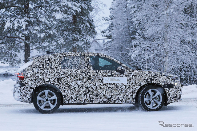 アウディ Q3 次期型プロトタイプ（スクープ写真）