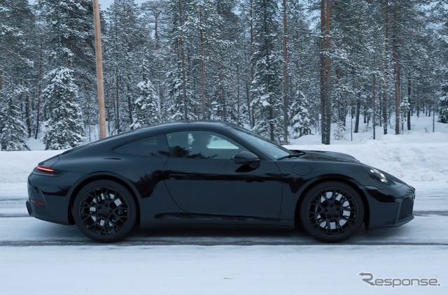 ポルシェ 911 改良新型プロトタイプ（スクープ写真）