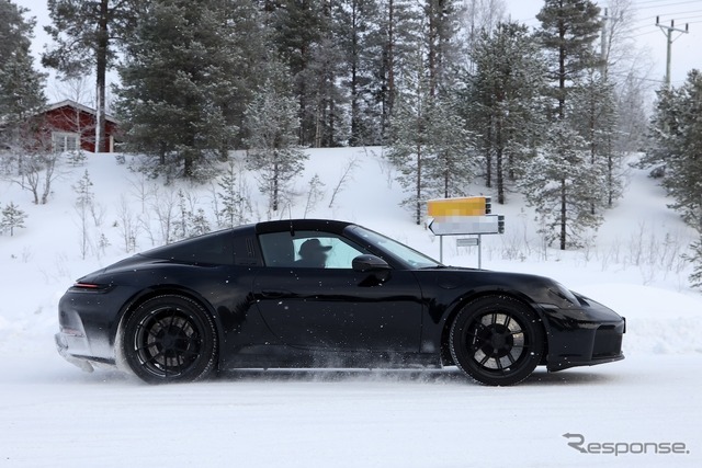 ポルシェ 911タルガ 改良新型プロトタイプ（スクープ写真）