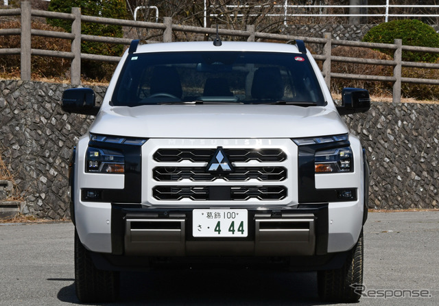 三菱 トライトン 新型
