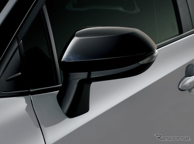 トヨタ カローラ/カローラツーリング 特別仕様車 ACTIVE SPORT サイドターンランプ付カラードサイドドアミラー（オート電動格納式リモコン［ヒーター・ブラインドスポットモニター付］／アティチュードブラックマイカ塗装）