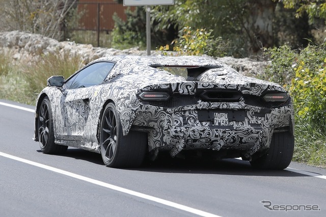 ランボルギーニ ウラカン後継モデルのプロトタイプ（スクープ写真）