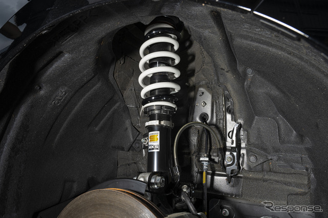 新型アルファード ヴェルファイア用 車高調整式サスペンション「HKS HIPERMAX S」