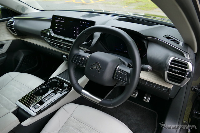シトロエンC5 X HYPNOS PLUG-IN HYBRID