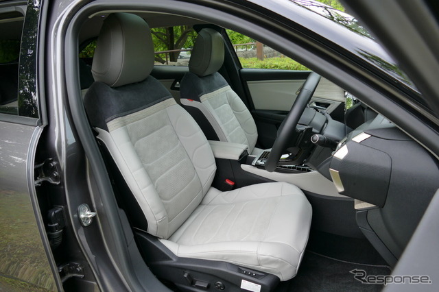 シトロエンC5 X HYPNOS PLUG-IN HYBRID