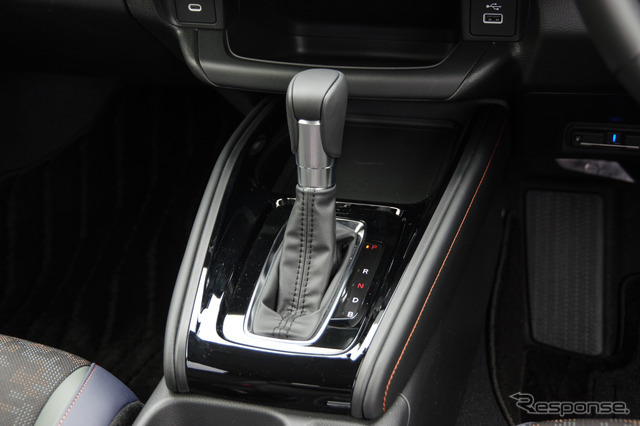 ホンダ ヴェゼル 改良新型（PLaYパッケージ）