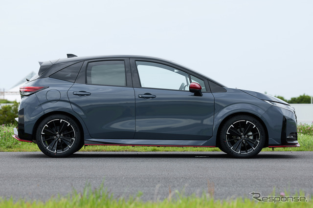 日産ノートオーラNISMOに待望の4WD追加！ ちょっと刺激的なドライビングフィールを体感する
