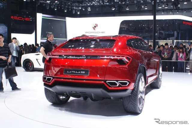 ランボルギーニ URUS（参考画像）