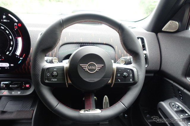 MINI JCW カントリーマン