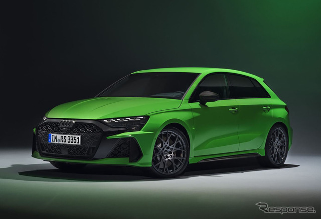 アウディRS3スポーツバック 新型