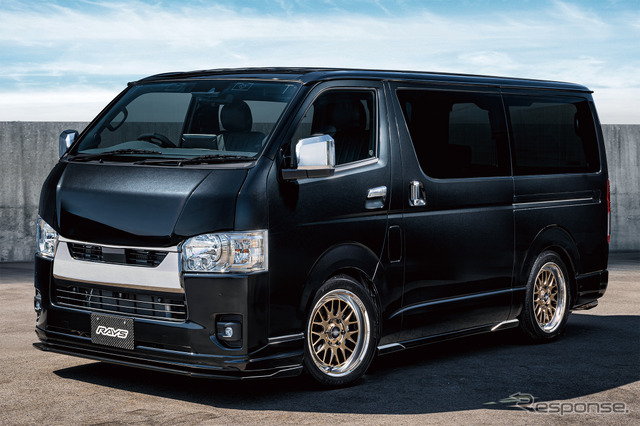 ホムラ『2×9L-RA』× トヨタ ハイエース