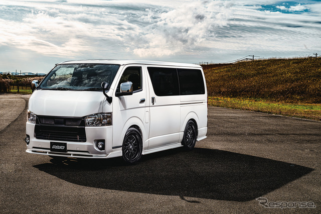 ホムラ『2×9L-RA』× トヨタ ハイエース