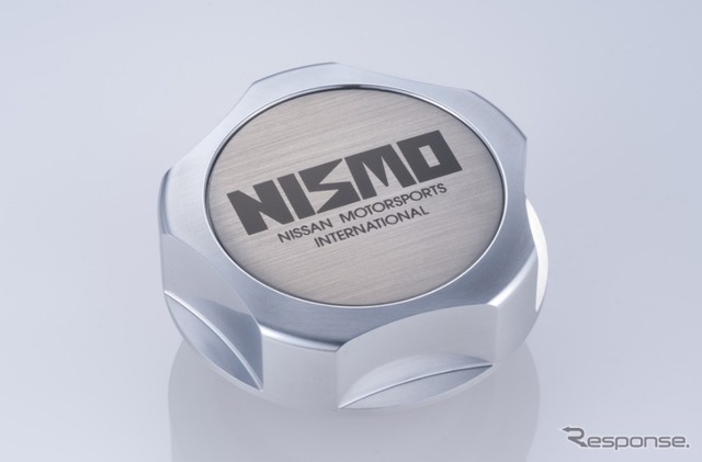 オイルフィラーキャップ 初代NISMOロゴ復刻デザイン品