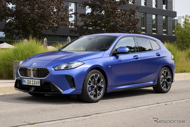 BMW 1シリーズ 新型（120）