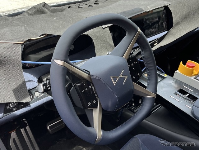 DS 8 量産型プロトタイプ