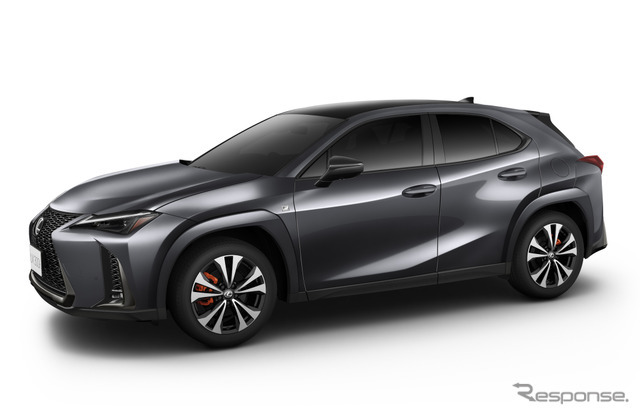 レクサスUX300h のF SPORT Emotional Explorer