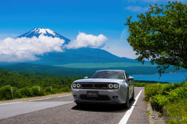 光岡自動車の創業55周年記念車「M55 Zero Edition」