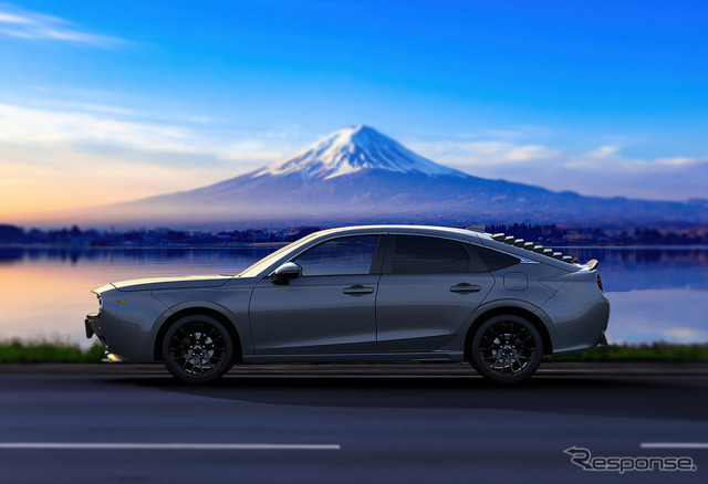 光岡自動車の創業55周年記念車「M55 Zero Edition」