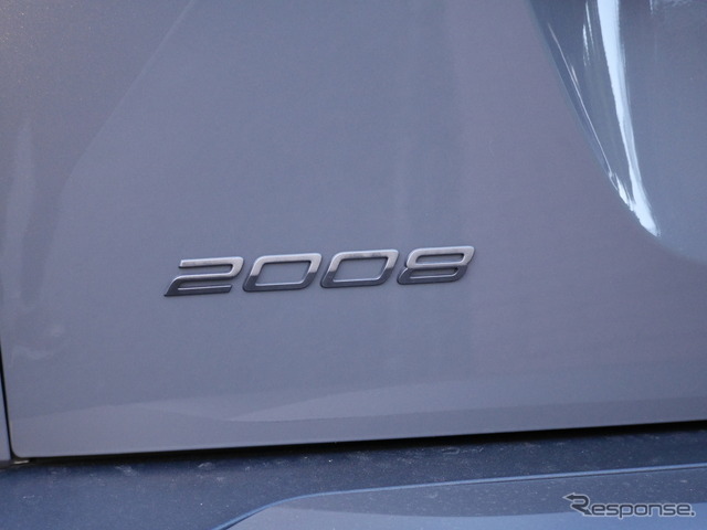 プジョー 2008 GT BlueHDi