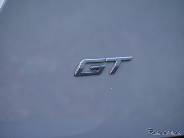 プジョー 2008 GT BlueHDi