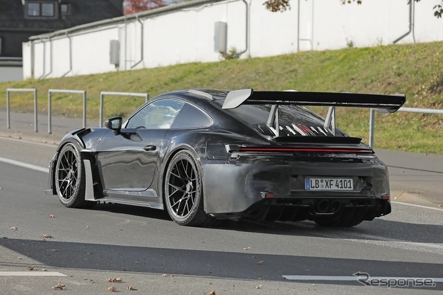 ポルシェ 911 GT3 RS 改良新型のプロトタイプ