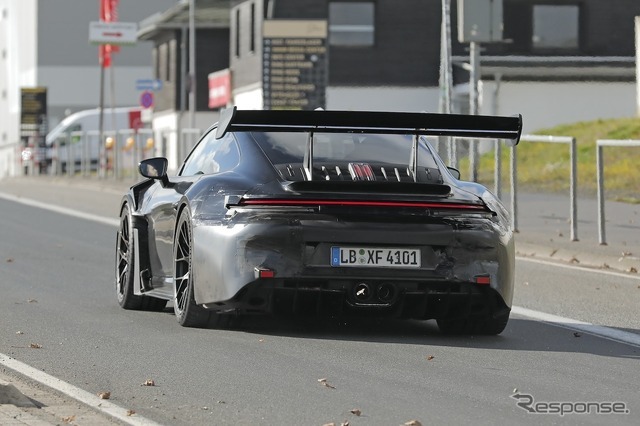 ポルシェ 911 GT3 RS 改良新型のプロトタイプ