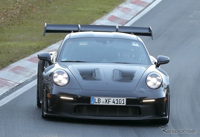 ポルシェ 911 GT3 RS 改良新型のプロトタイプ