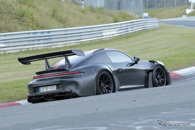 ポルシェ 911 GT3 RS 改良新型のプロトタイプ