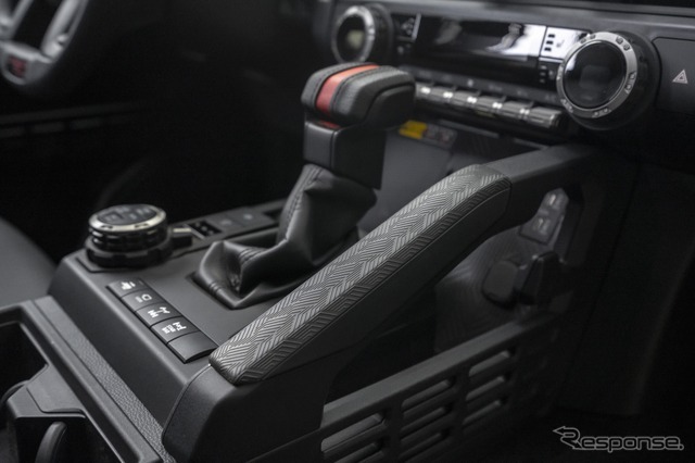 トヨタ 4ランナーTRDプロ