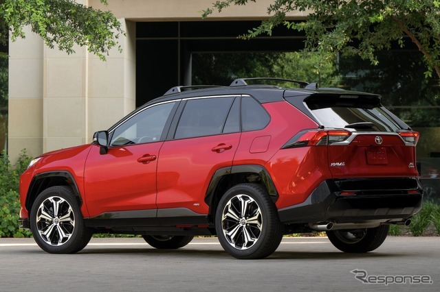 トヨタ RAV4 現行（北米仕様）