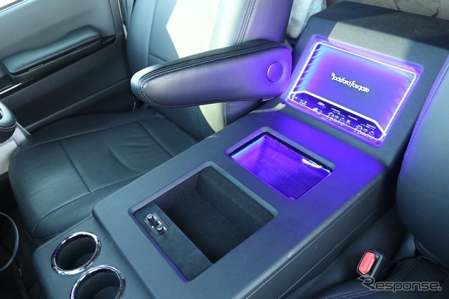 仕事車が劇的進化！ ハイエースの高音質カスタムが快適すぎた件［car audio newcomer］トヨタ ハイエース（堀江泰彦さん）by アークライド　後編