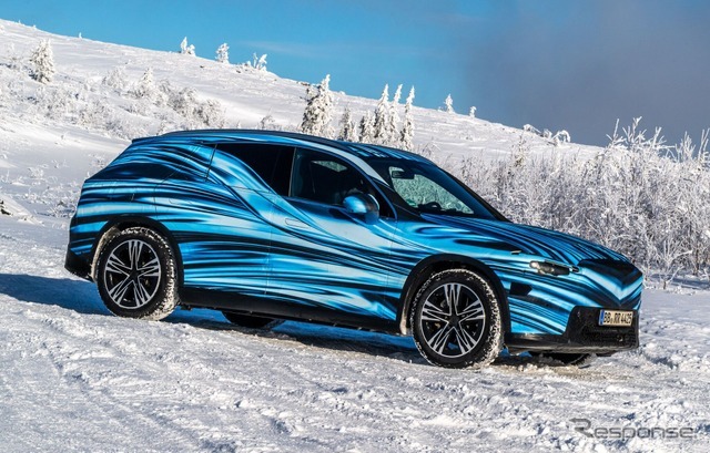メルセデスベンツ『GLC』次期型のプロトタイプ