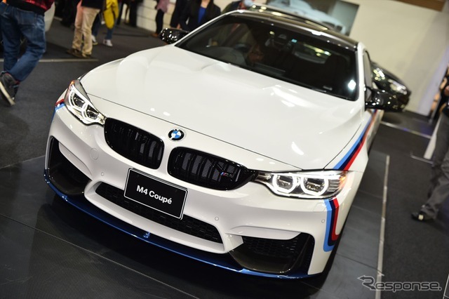 BMW M4 クーペ with Mパフォーマンスパーツ（東京オートサロン16）