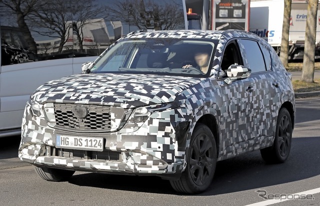 マツダ CX-5 次期型のプロトタイプ