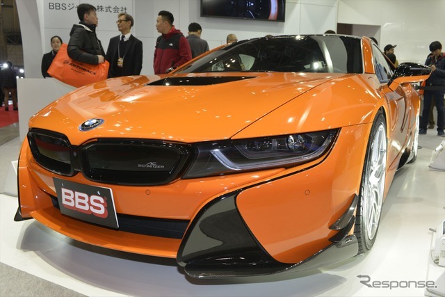 BBSジャパン BMW i8（東京オートサロン16）