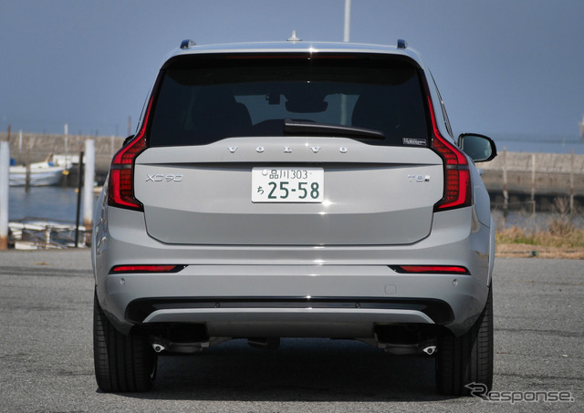 ボルボ XC90 ウルトラT8 AWD PHEV