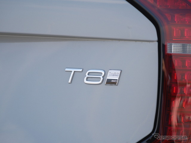 ボルボ XC90 ウルトラT8 AWD PHEV