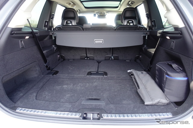 ボルボ XC90 ウルトラT8 AWD PHEV