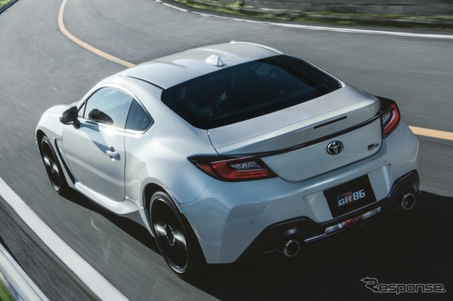 トヨタ GR86 現行