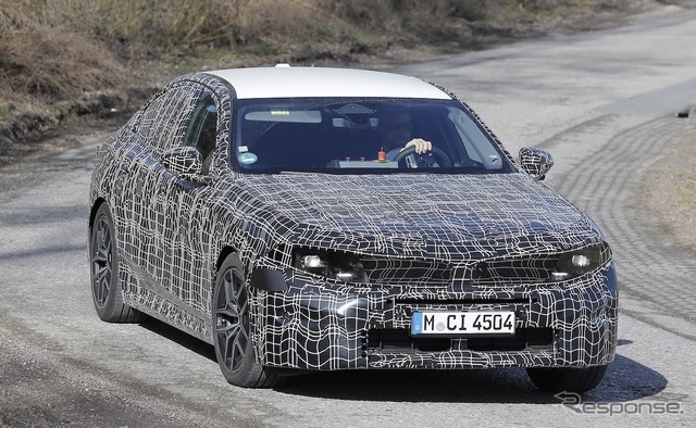 BMW 5シリーズ 改良新型のプロトタイプ