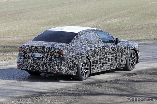 BMW 5シリーズ 改良新型のプロトタイプ