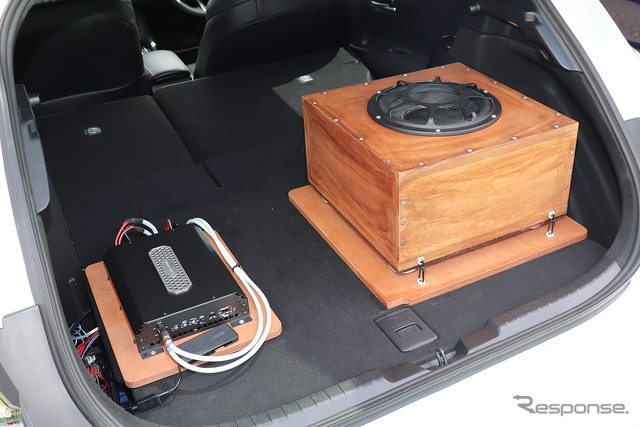 「単体DSP」が搭載されたオーディオカーの一例（製作ショップ：ウェイブトゥポート＜鳥取県＞）。