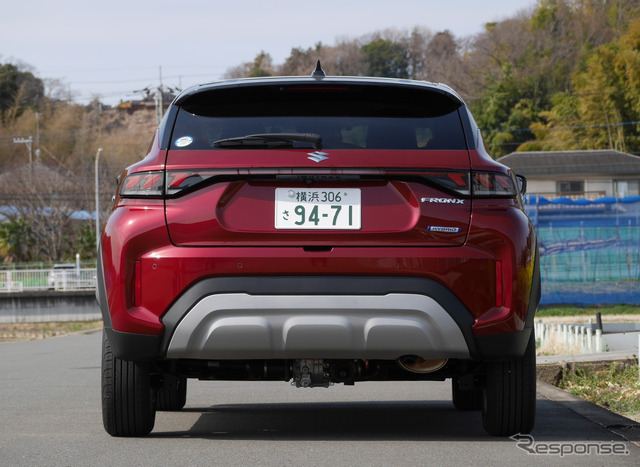 スズキ フロンクス AWD