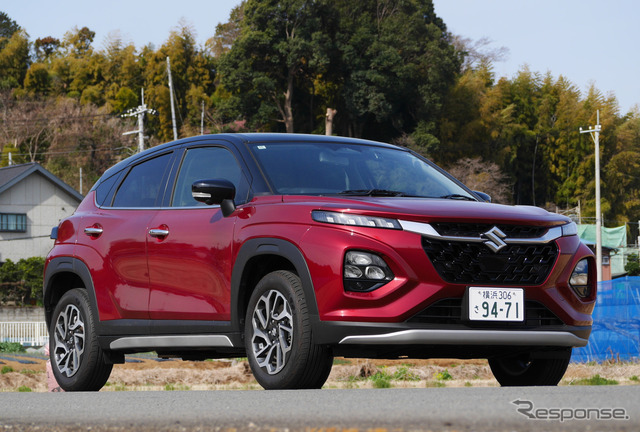 スズキ フロンクス AWD