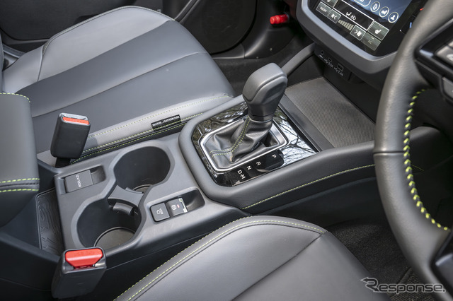 スバル フォレスター 新型（X-BREAK S:HEV EX）