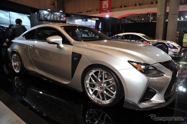 トムス RC F TOM'S（東京オートサロン16）